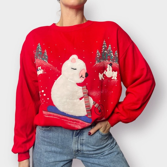 Vintage Tops - 80s Polar Bear Sledding‎ Holiday Scene Sweatshirt